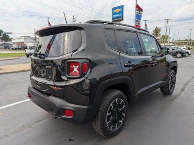2023 Jeep Renegade Trailhawk